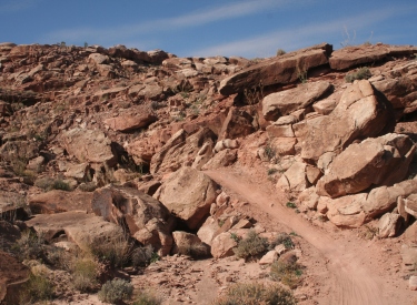 Playing in the rocks on Topspin.