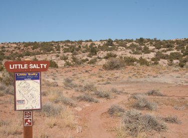 From Copper Ridge Road, the trail is marked by this sign.